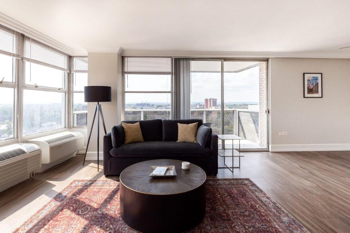 Cozysuites 800 Tower 1Br With Gym! 10 Louisville Esterno foto