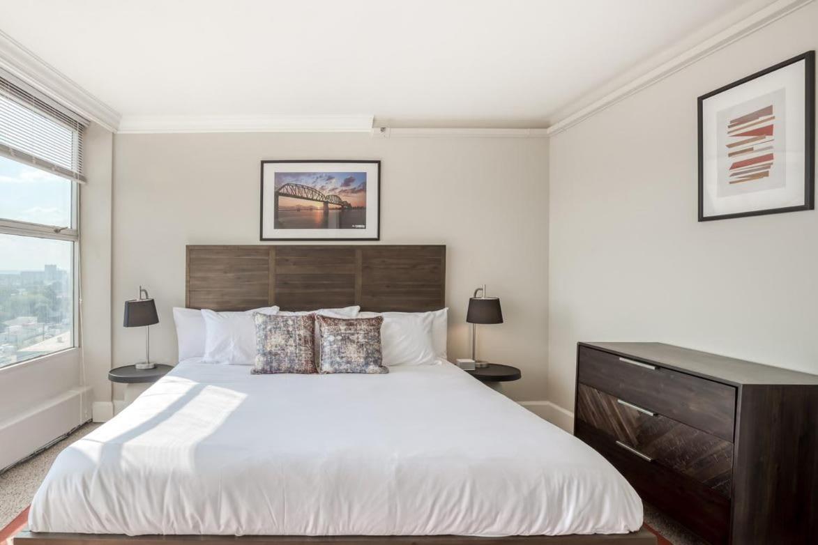 Cozysuites 800 Tower 1Br With Gym! 10 Louisville Esterno foto